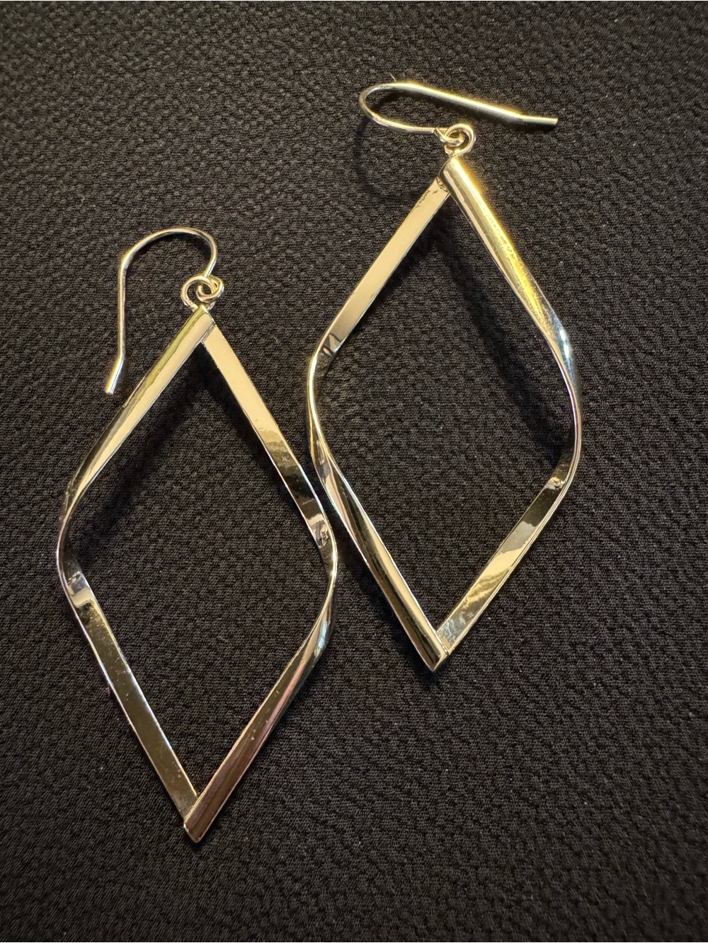 Sculptural Silver Tone Twist Geometric Dangle Earrings with 925 Ear Wires